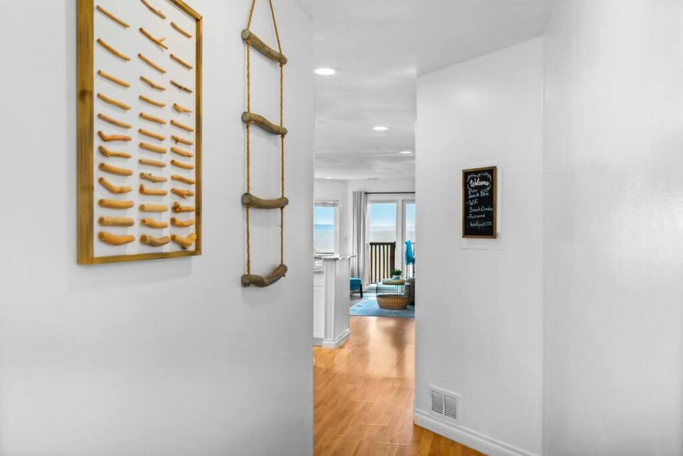 New Listing Beach Bliss 211! Stunning Bay View Traverse City Exteriör bild